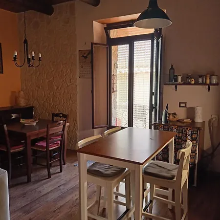 Cilento Casa Luisa * Rodio